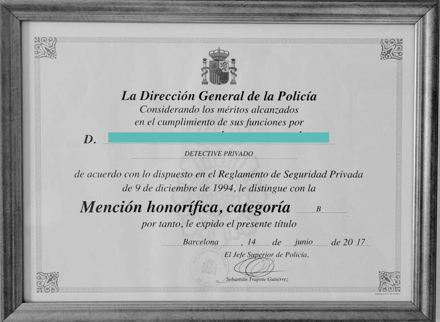 Distintivo de Croma Detectives, reconocida agencia de investigación privada en Mallorca por sus exitosos casos.